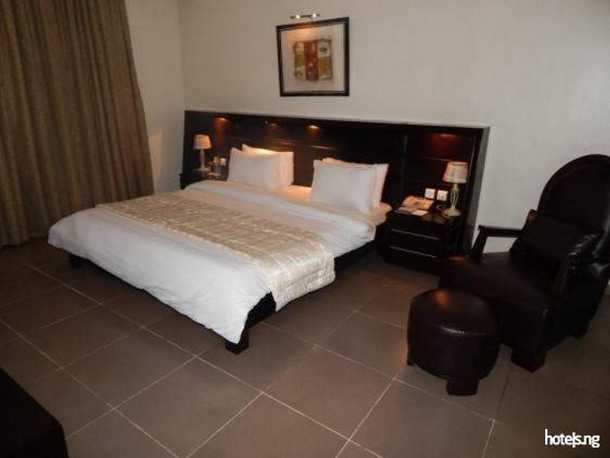 Room In Lodge - Hotel Presidential Port Harcourt Exterior photo